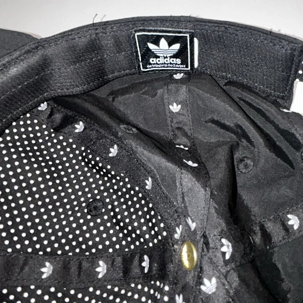 Adidas Hat Cap Strap Back Black Lightweight Trefoil Logo‎ One Size Golf Tennis